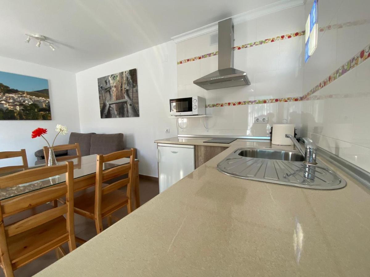 Hostal Restaurante El Cruce Ardales Bagian luar foto
